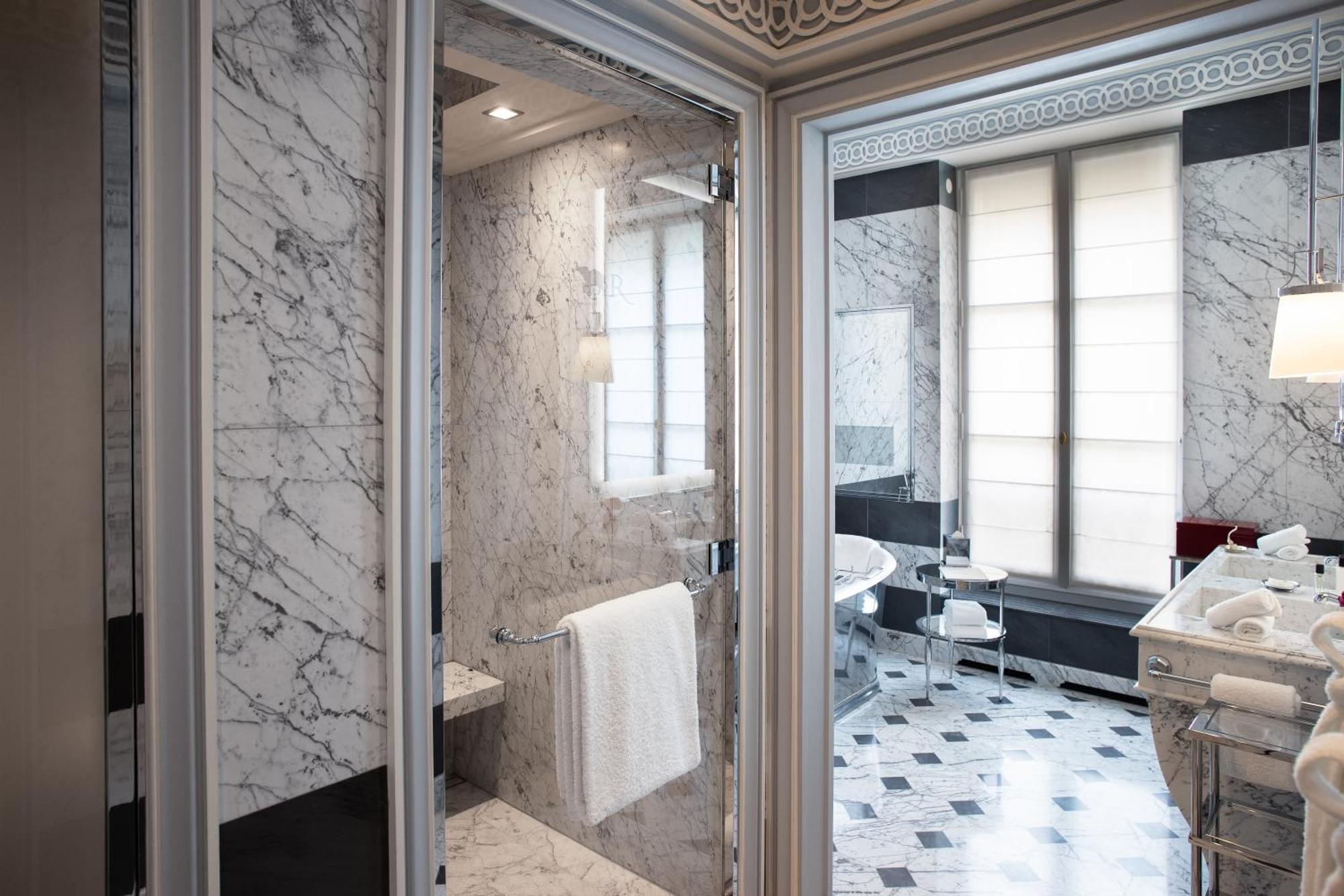 La Réserve Paris Hotel&Spa Extérieur photo