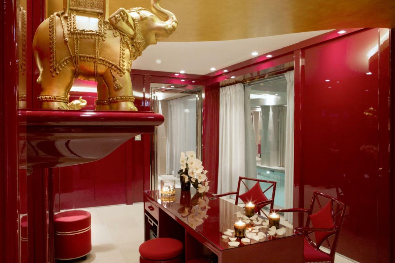 La Réserve Paris Hotel&Spa Extérieur photo